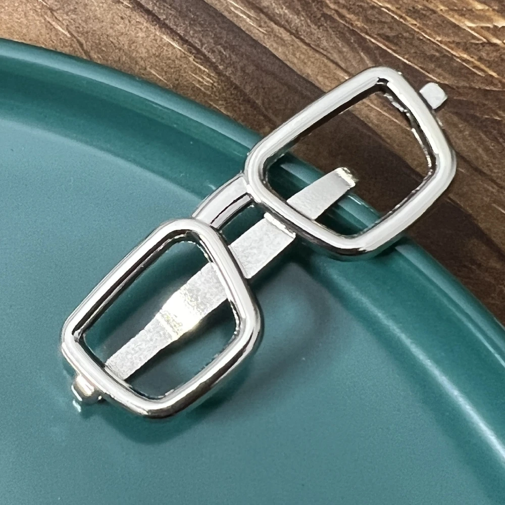Корейская металлическая оправа – обзор и цена Men'S Minimalist Accessories